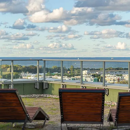 公寓 Panorama Baltica 2 - Nasz Drugi Apartament-our Second Apartment-stylish 13th Floor With Rooftop Terrace Near The Sea And Polsat Arena Stadion Stadium Free Parking Letnica